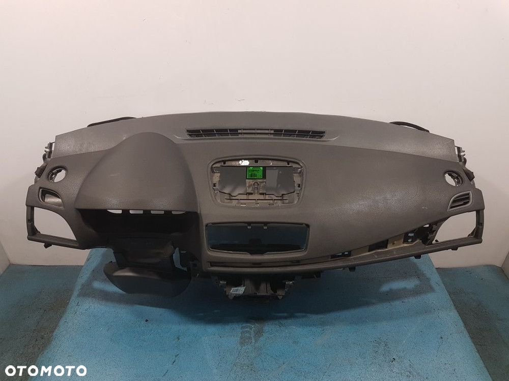 RENAULT MEGANE III COUPE DESKA ROZDZIELCZA - 1