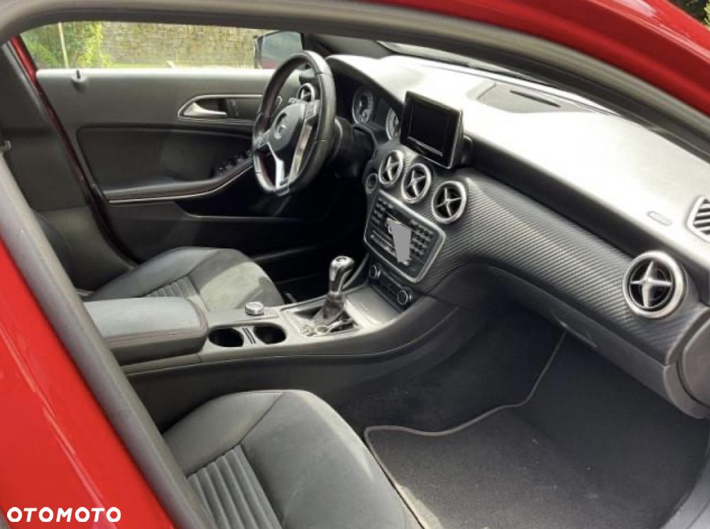 Mercedes-Benz Klasa A 180 d AMG Line - 6