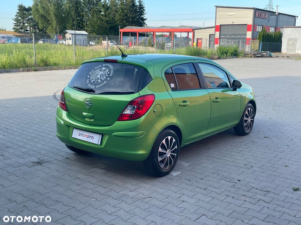 Opel Corsa 1.4 16V Navi - 30