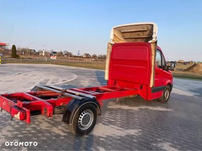 Mercedes-Benz Sprinter - 4