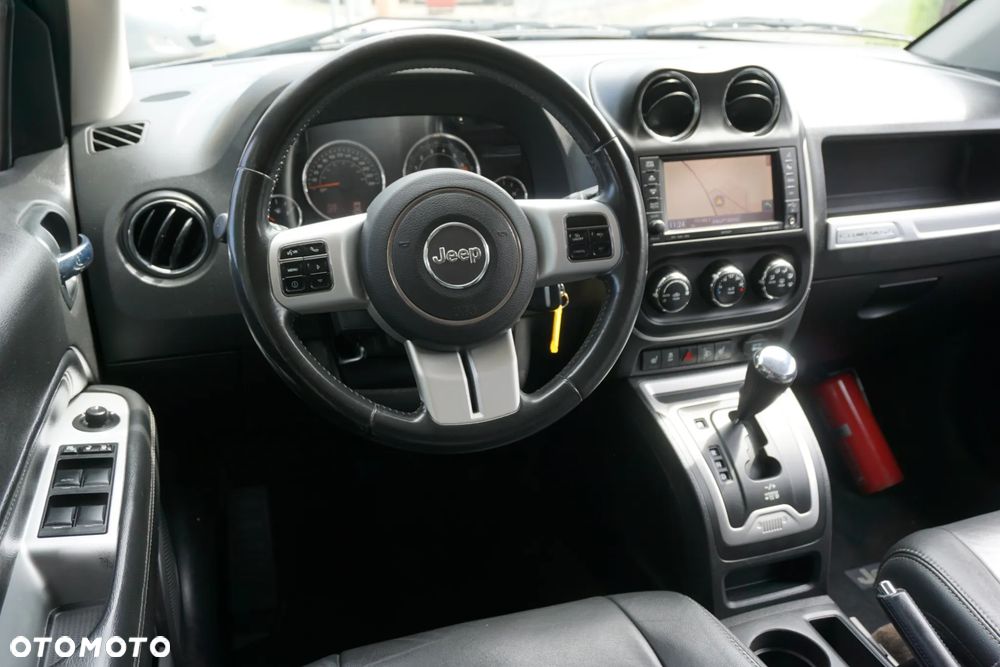 Jeep Compass 2.0 4x2 Limited - 10
