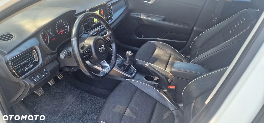 Kia Rio 1.0 T-GDI GT-Line - 8