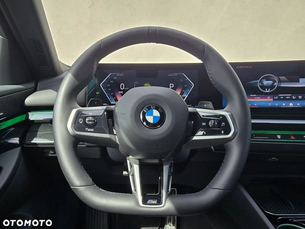BMW Seria 5 520d xDrive mHEV M Sport - 22
