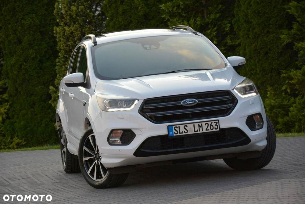 Ford Kuga 1.5 EcoBoost 2x4 ST-Line - 8