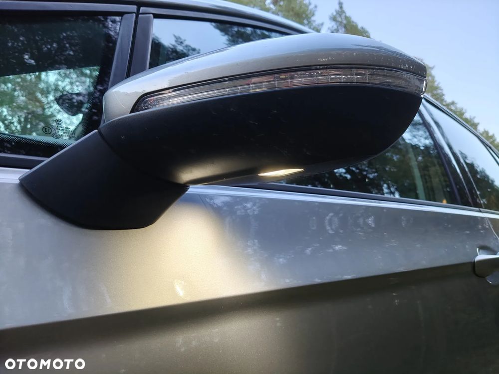 Volkswagen Golf Sportsvan 1.6 TDI BlueMotion Technology Lounge - 18