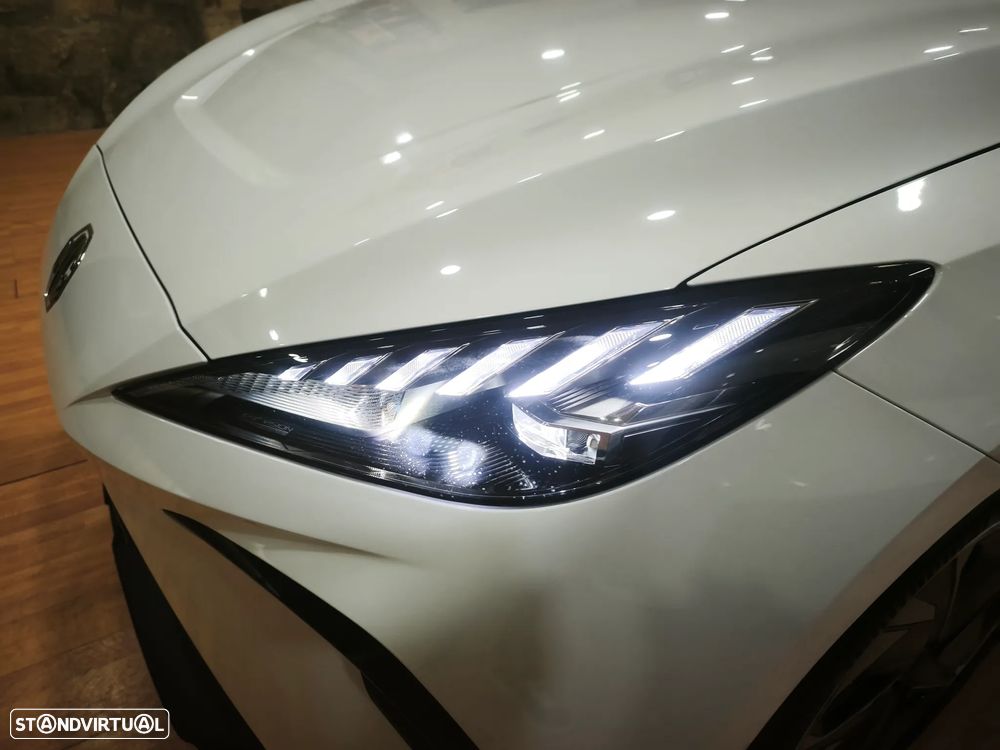 MG MG4 51 kWh Standard - 51