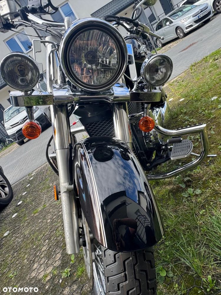 Suzuki VL 800 Volusia - Boulevard C50 - 5