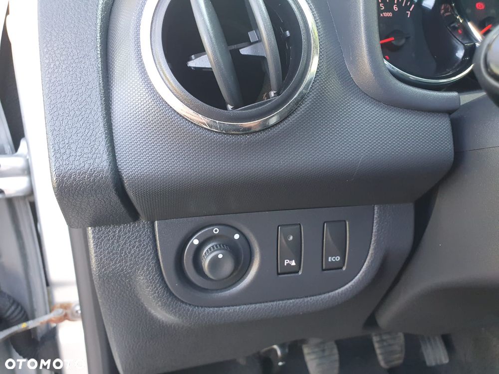 Dacia Sandero 0.9 TCe Laureate - 19