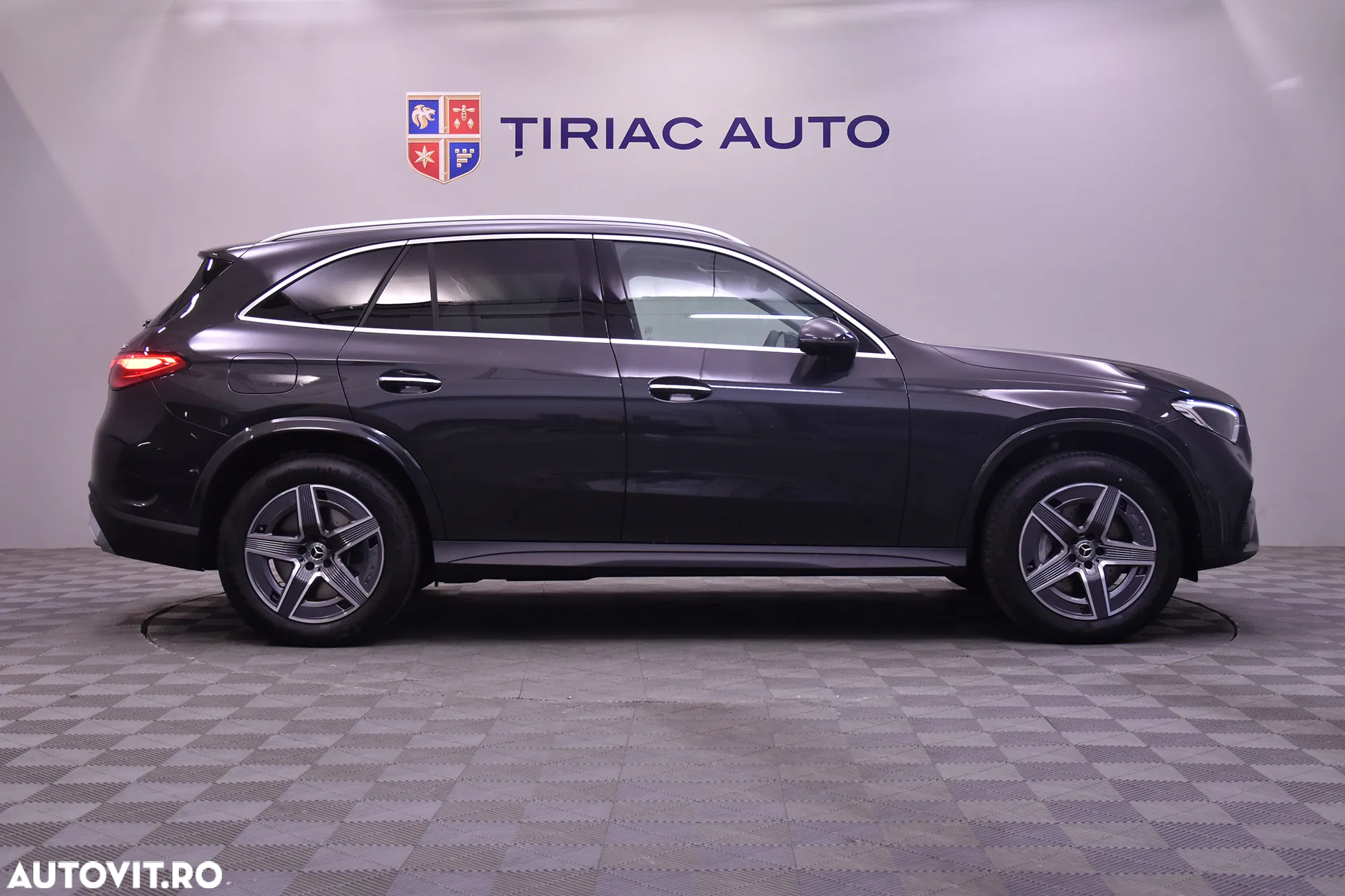 Mercedes-Benz GLC 300 e 4MATIC - 6