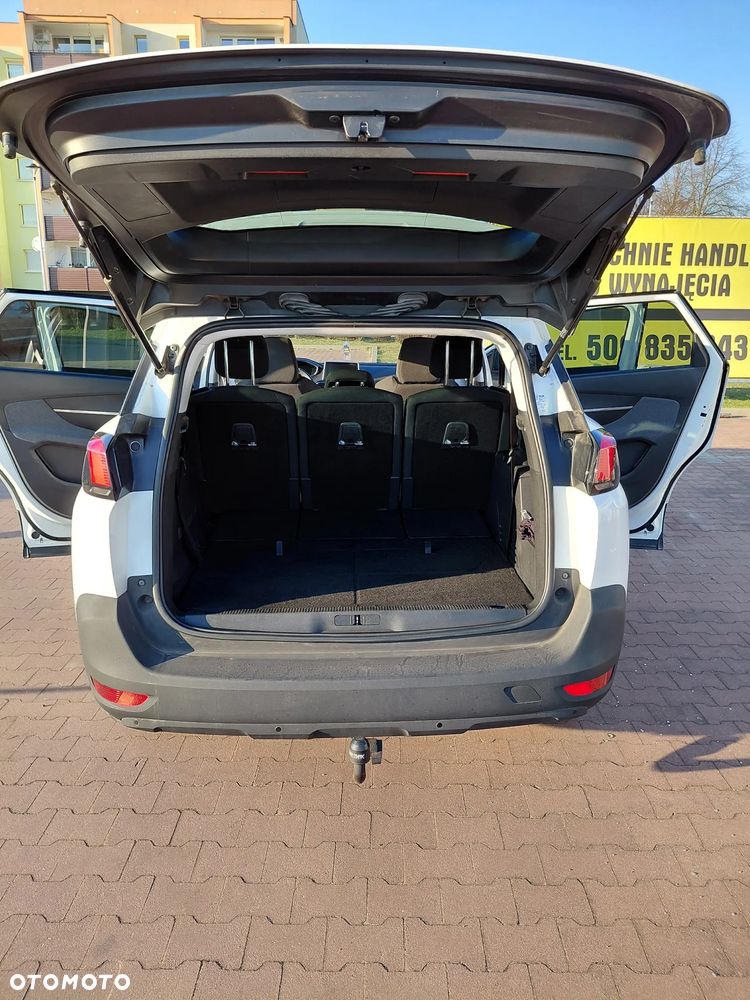 Peugeot 5008 PureTech 130 EAT6 Allure - 17