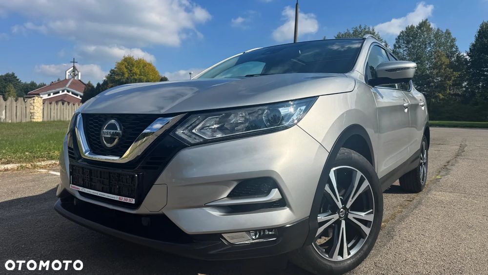 Nissan Qashqai 1.3 DIG-T MHEV Tekna - 2