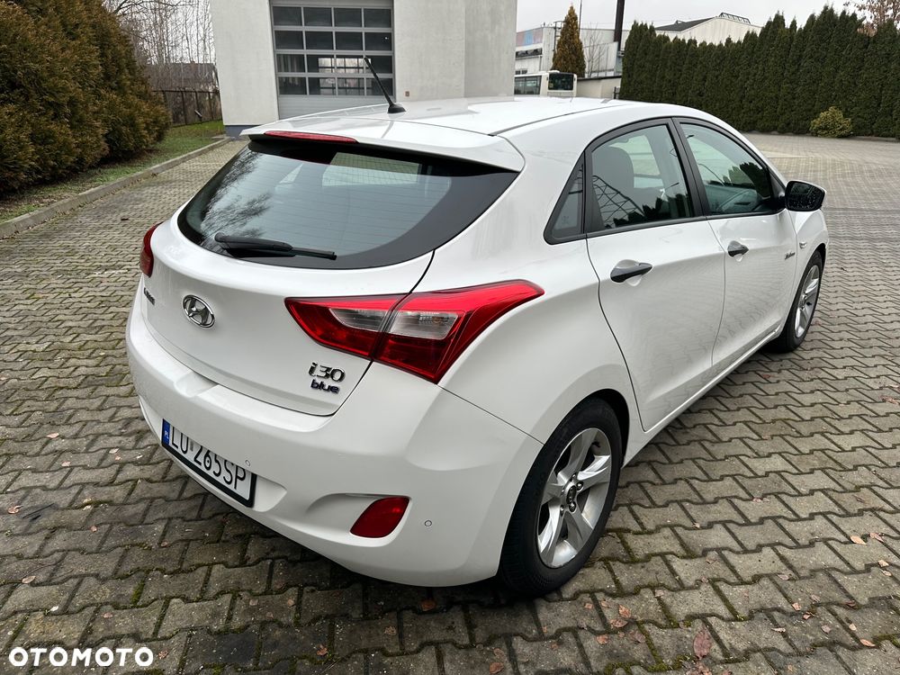 Hyundai i30 blue 1.6 GDI Passion - 26