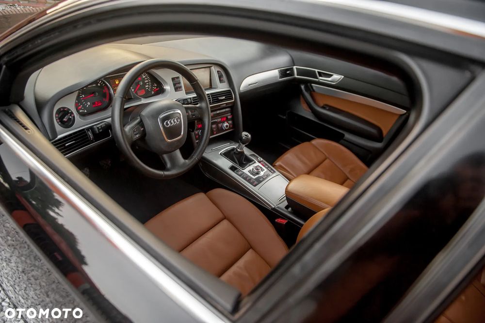 Audi A6 Avant 3.0 TDI DPF quattro - 16