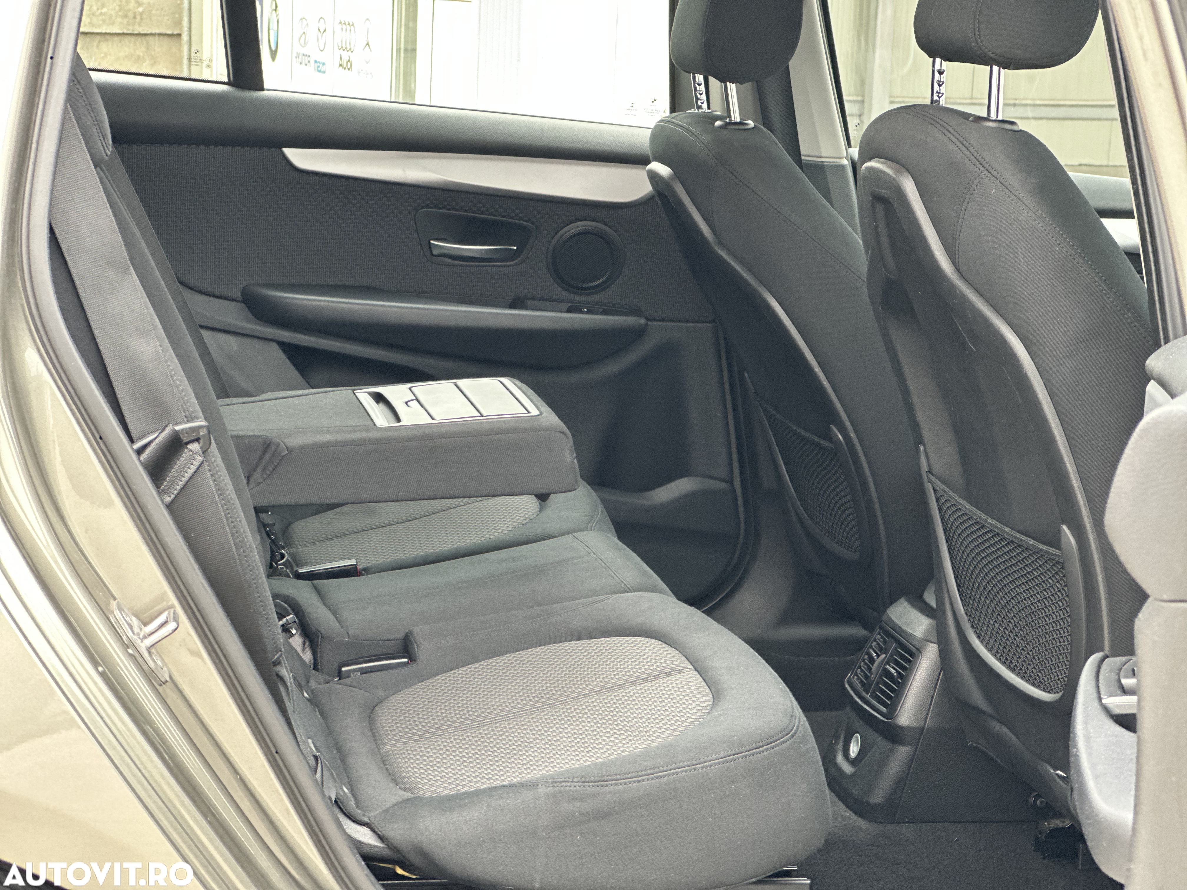 BMW Seria 2 218d Standard - 22