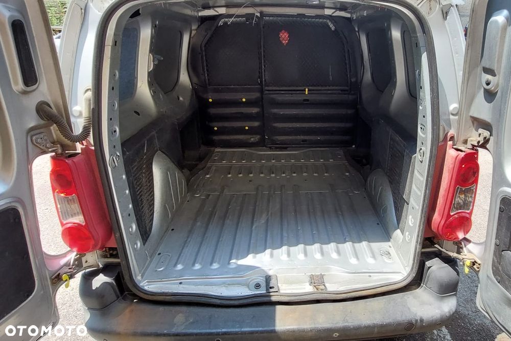 Citroën BERLINGO - 3
