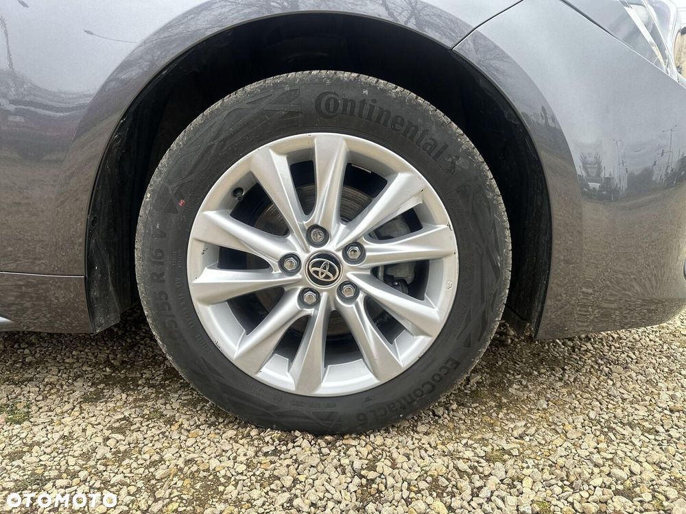 Toyota Corolla 1.8 Hybrid Comfort - 16