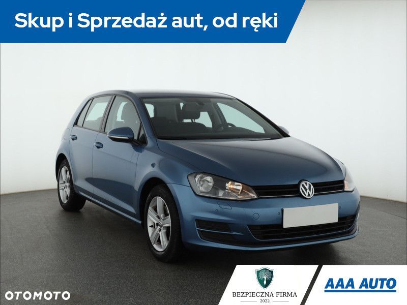 Volkswagen Golf - 3