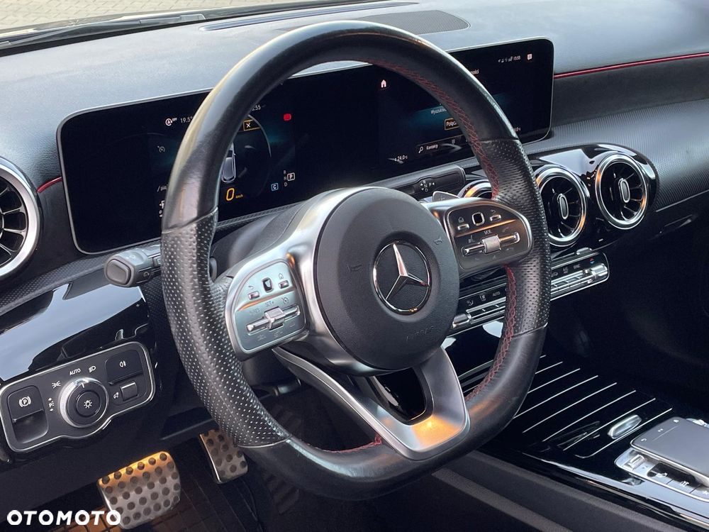 Mercedes-Benz Klasa A 180 d 7G-DCT AMG Line - 8