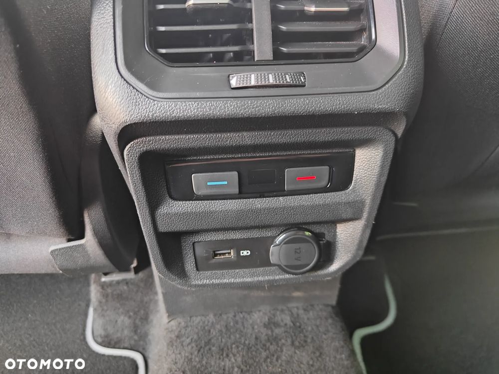 Volkswagen Tiguan - 34