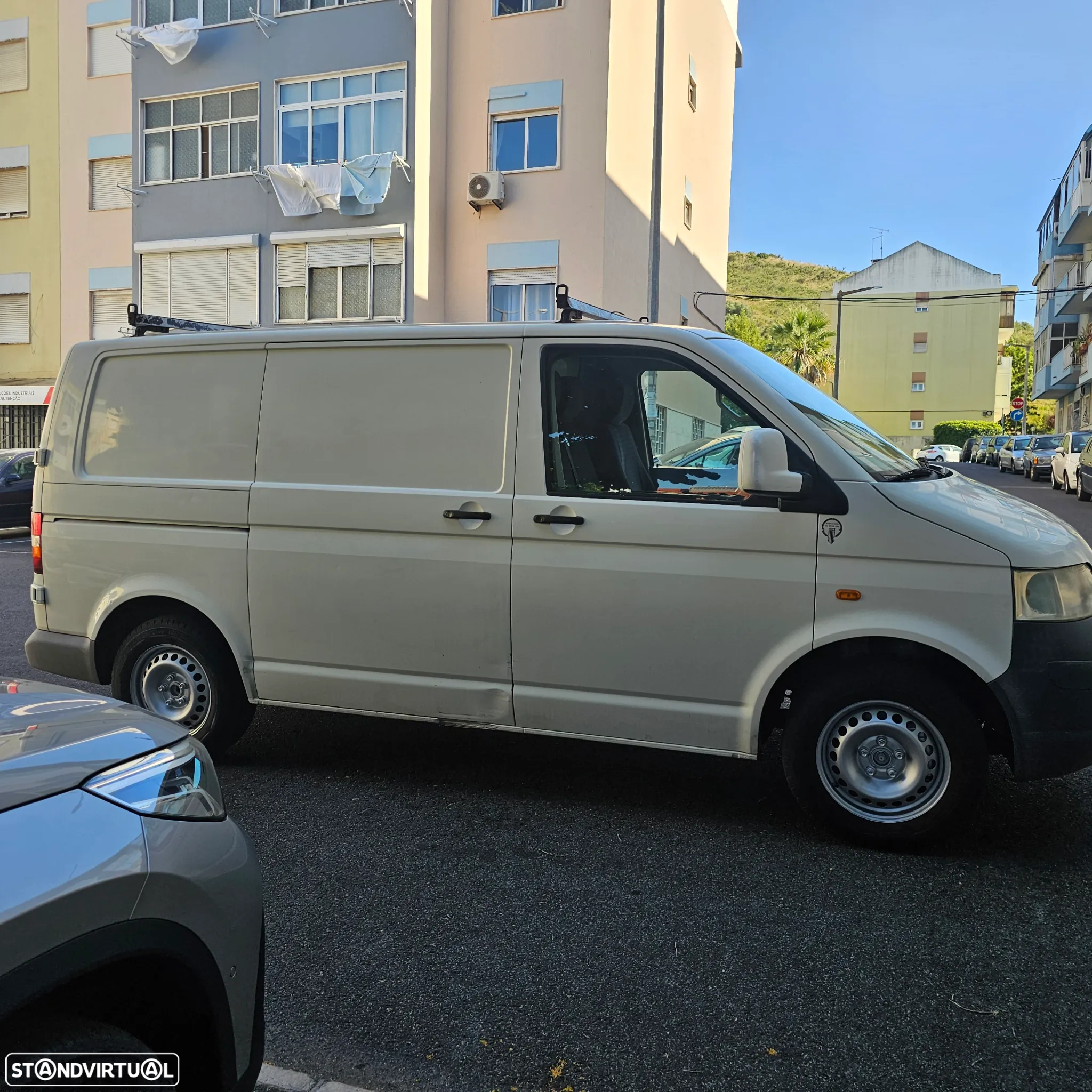 VW Transporter 2.5 TDI A/C - 3