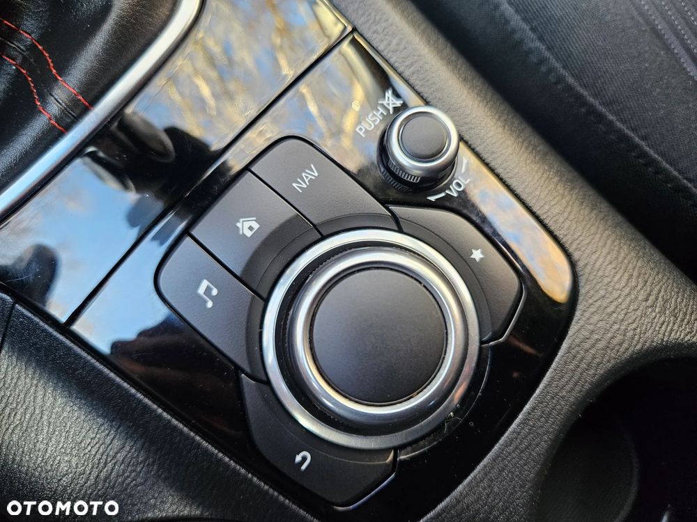 Mazda 3 SKYACTIV-G 120 Exclusive-Line - 32