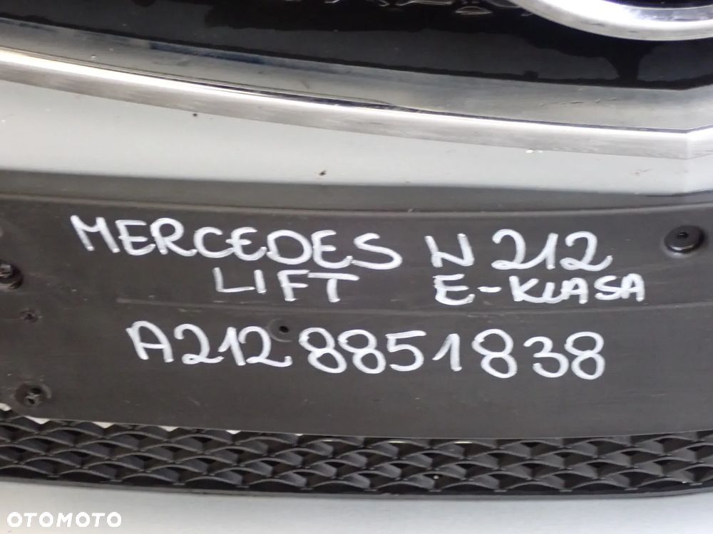 MERCEDES W212 LIFT KOMBI E-KLASA  -  ZDERZAK PRZEDNI +MASKA + BŁOTNK LEWY/PRAWY -- CZOŁÓWKA   -DRZWI LEWY / PRAWY PRZÓD / TYŁ - ZDERZAK TYLNI  -KOD LAKIERU 775 - 12