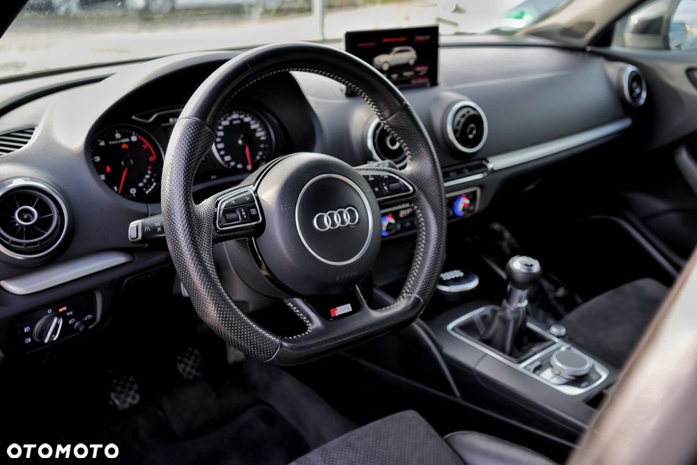 Audi A3 Sportback 1.8 TFSI S line Sportpaket - 12