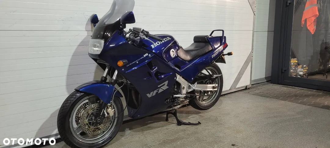 Honda VF - 5