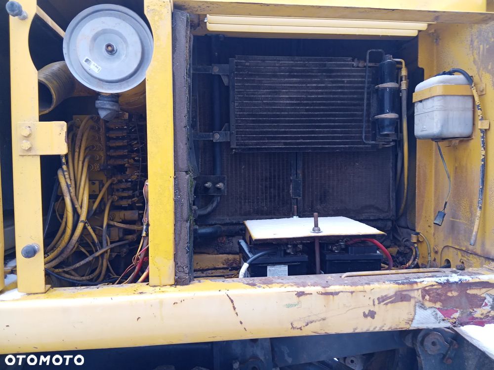 Komatsu PW 170 ES - 18
