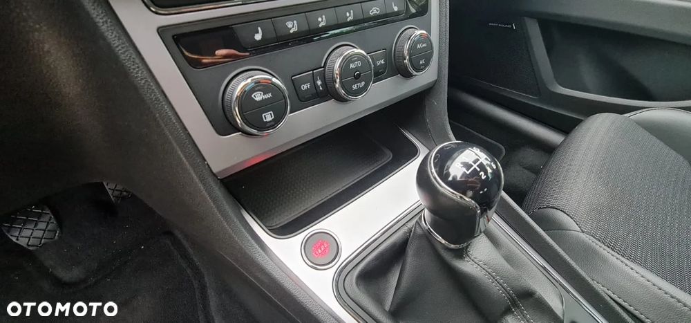 Seat Leon 1.4 EcoTSI Xcellence S&S - 12