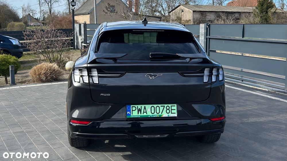 Ford Mustang Mach-E AWD PREMIUM - 9