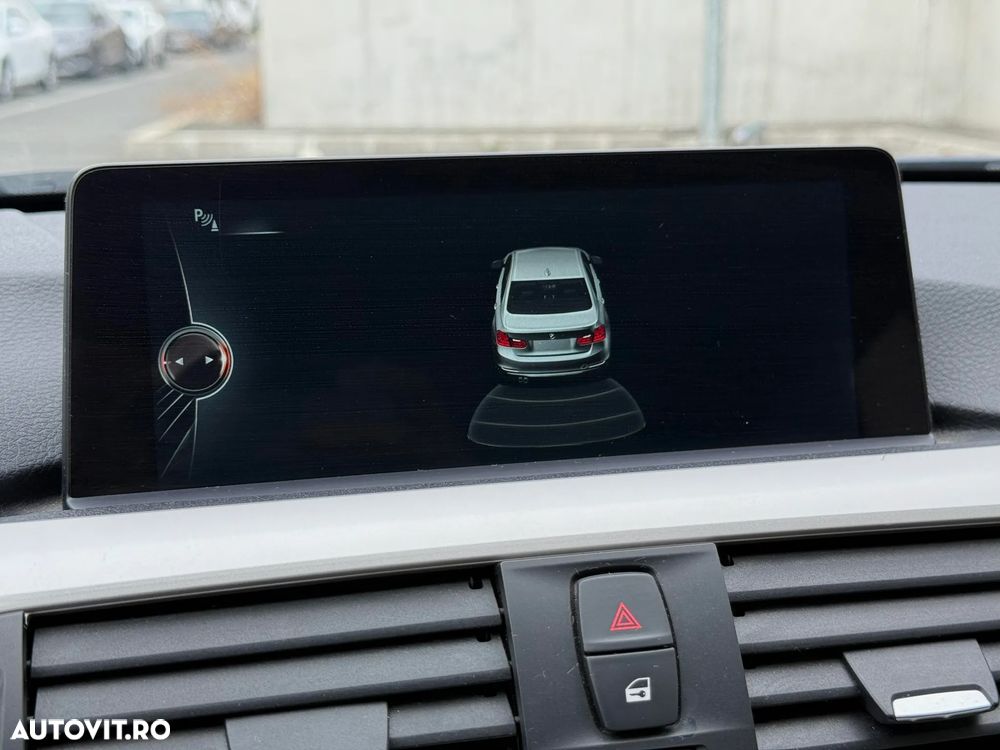 BMW Seria 3 318i Aut. Advantage - 20