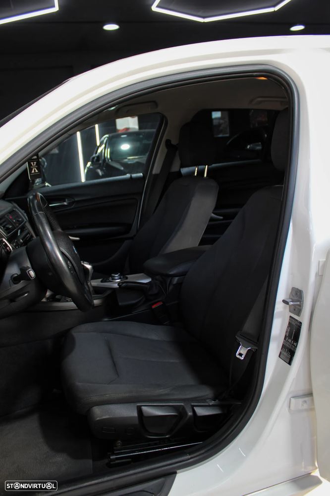 BMW 116 d EfficientDynamics Edition Sport Line - 32
