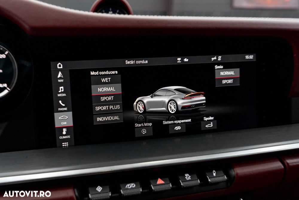 Porsche 911 Carrera 4S PDK - 36