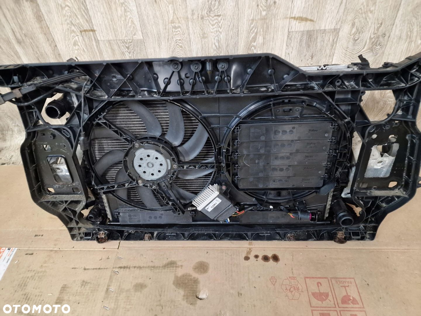 Pas Przedni Chłodnice AUDI A5 2.7 TDI 3.0 TDI 2010 - 8