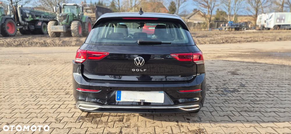 Volkswagen Golf - 18