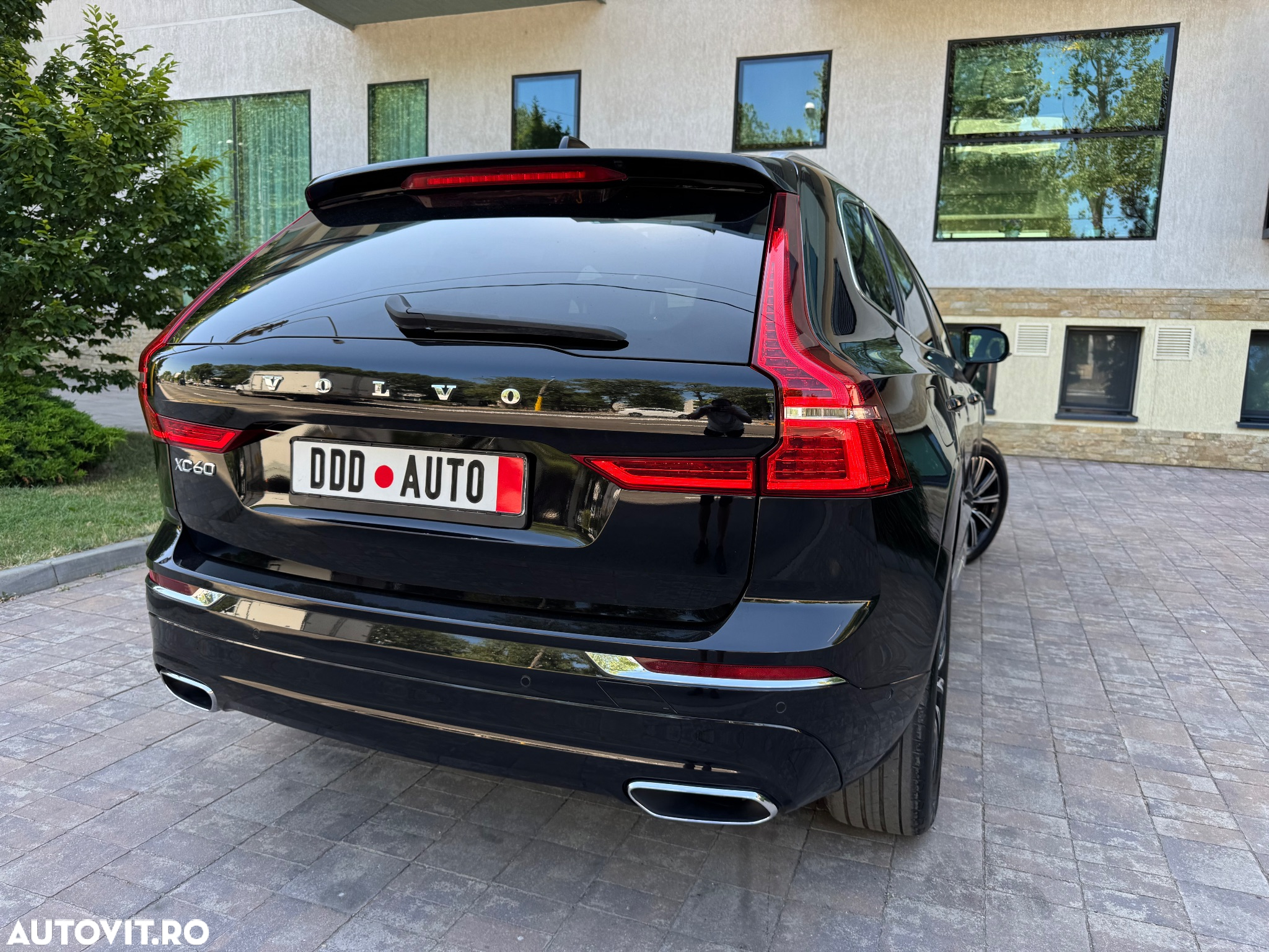 Volvo XC 60 B4 D AWD Geartronic Inscription - 8