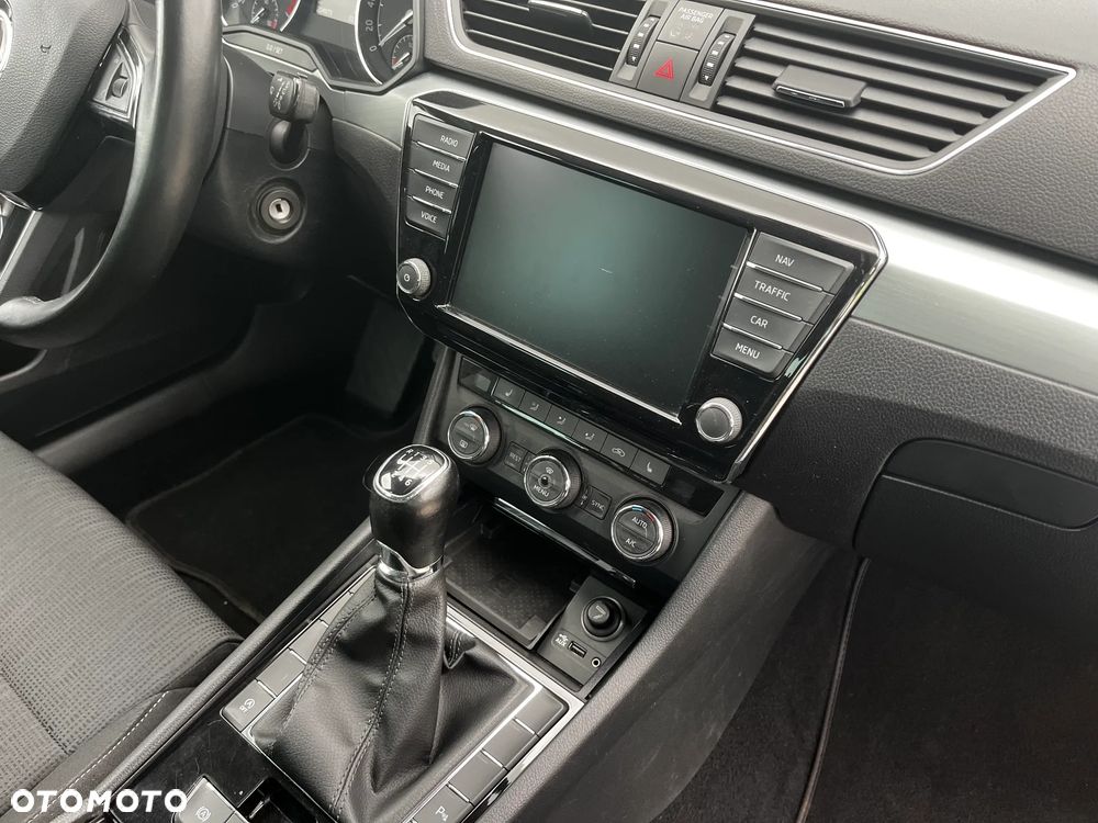 Skoda Superb 1.6 TDI Ambition Greenline - 20