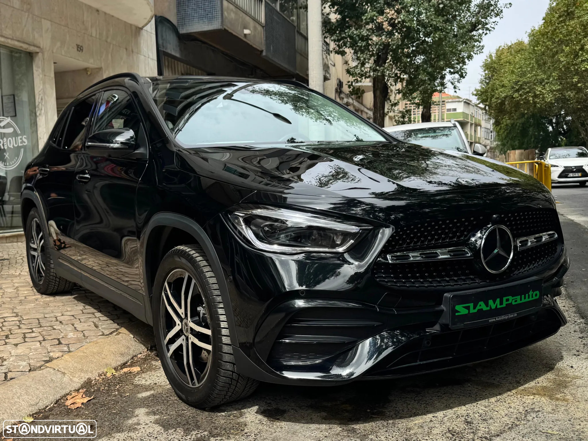 Mercedes-Benz GLA 250 e AMG Line - 2