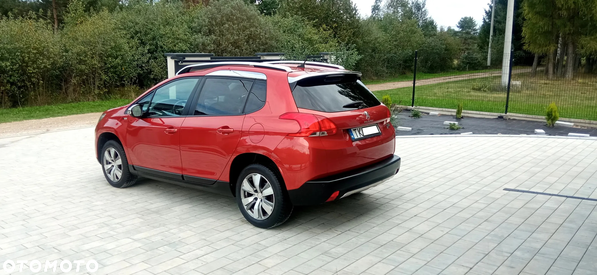 Peugeot 2008 1.2 Pure Tech Style S&S - 7