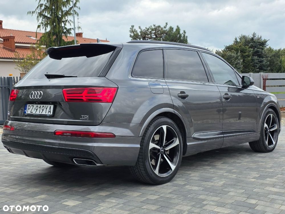 Audi Q7 - 6