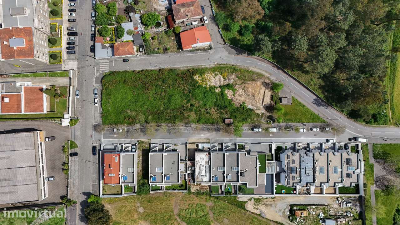 Lotes Moradias 2 e 3 Frentes, em Águas Santas, Prontos a Construir - Grande imagem: 2/24