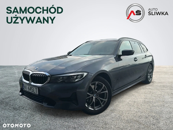 BMW Seria 3 320i Sport Line