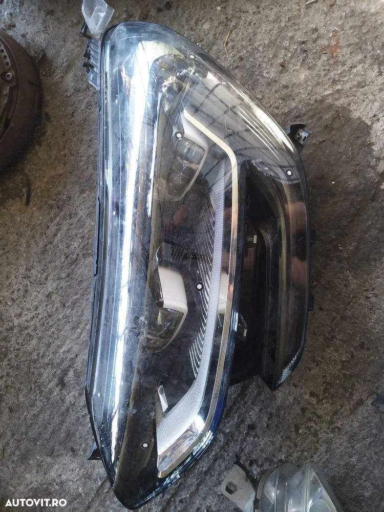 Far Stanga Cu Led cod: 260601093R pentru Renault Megane 4 IV an dupa 2015 - 1