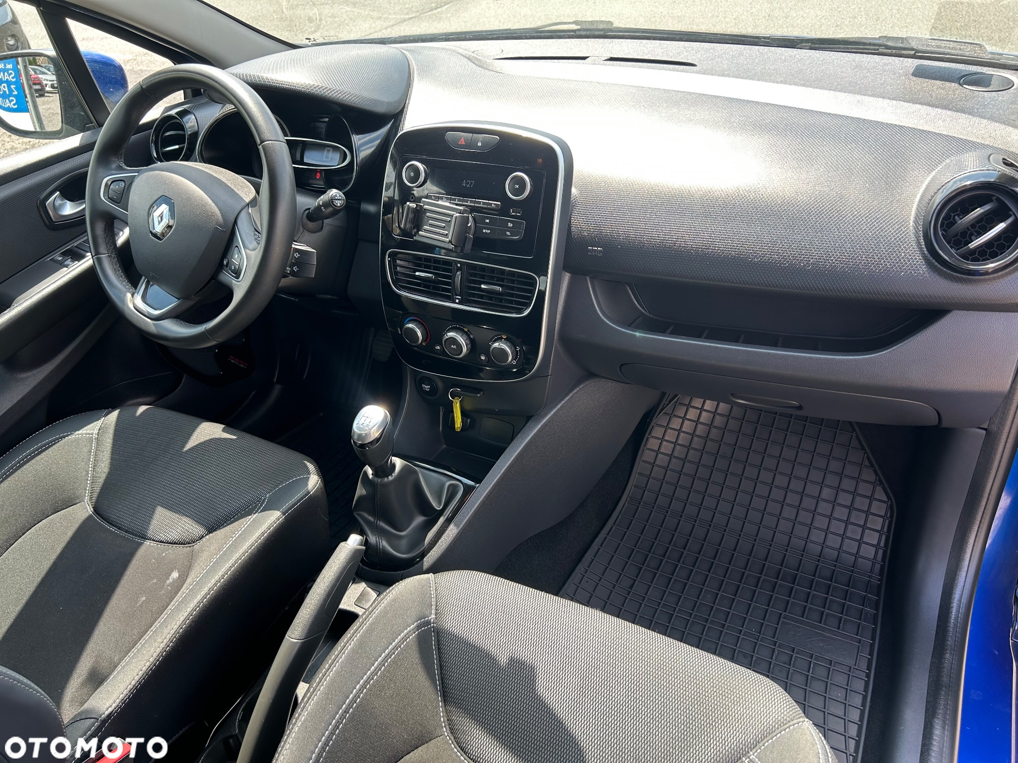 Renault Clio 1.2 16V Alize - 13