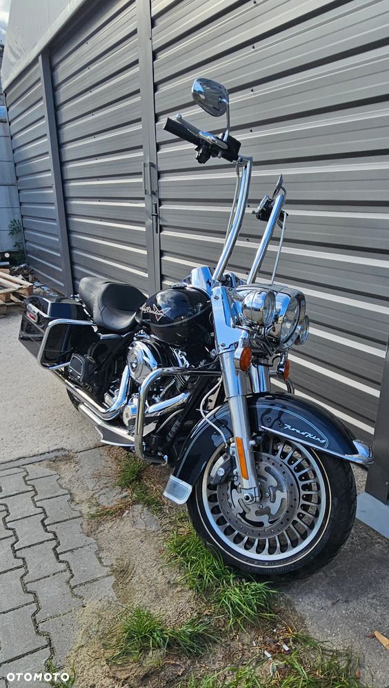 Harley-Davidson Touring Road King - 8