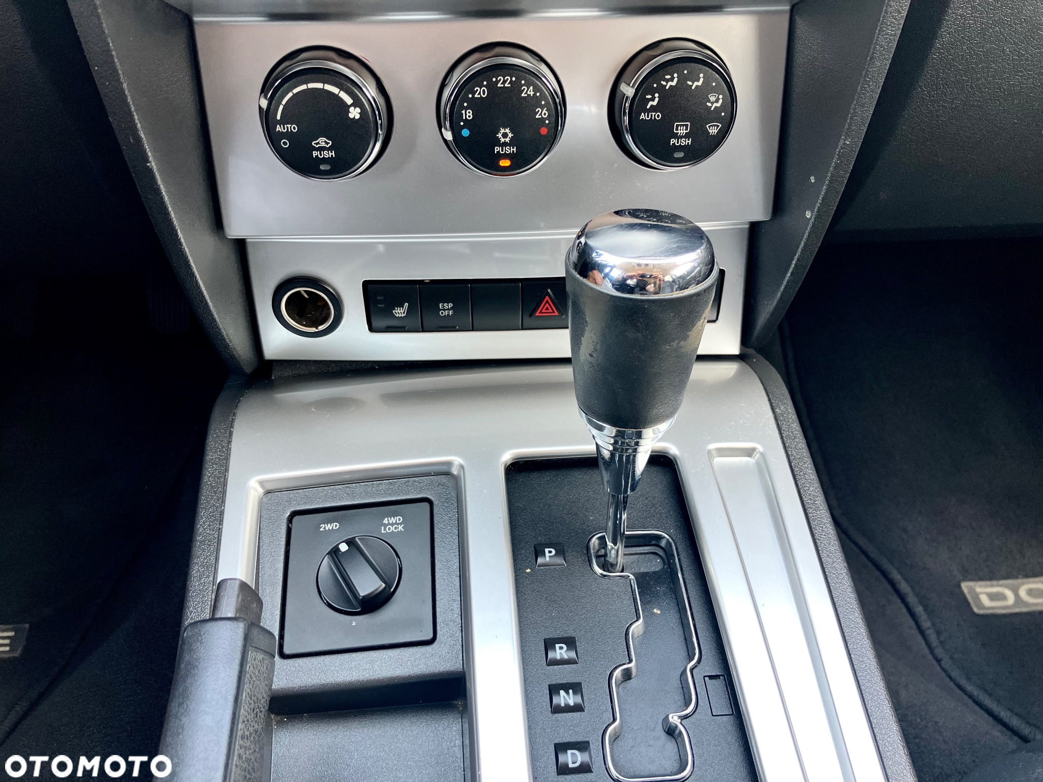 Dodge Nitro 2.8 CRD DPF Automatik R/T - 23