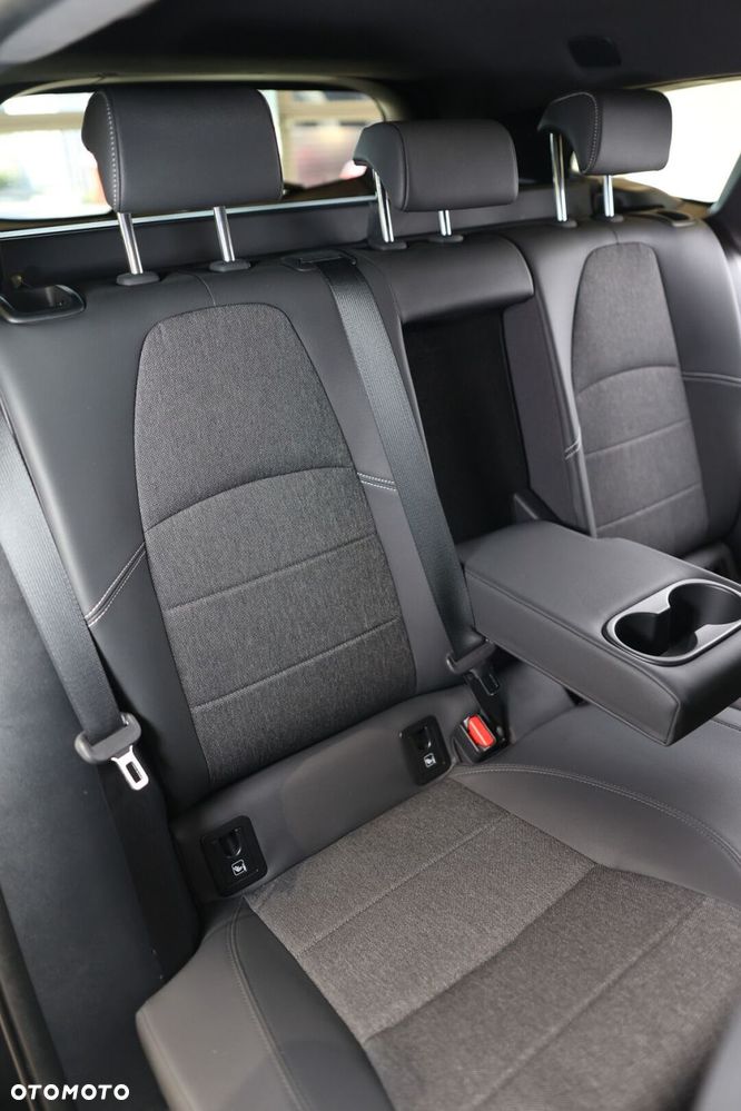 Toyota Corolla 2.0 Hybrid Style - 18