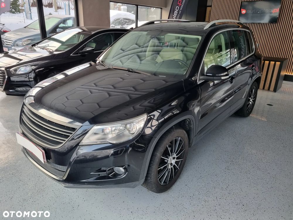 Volkswagen Tiguan - 23