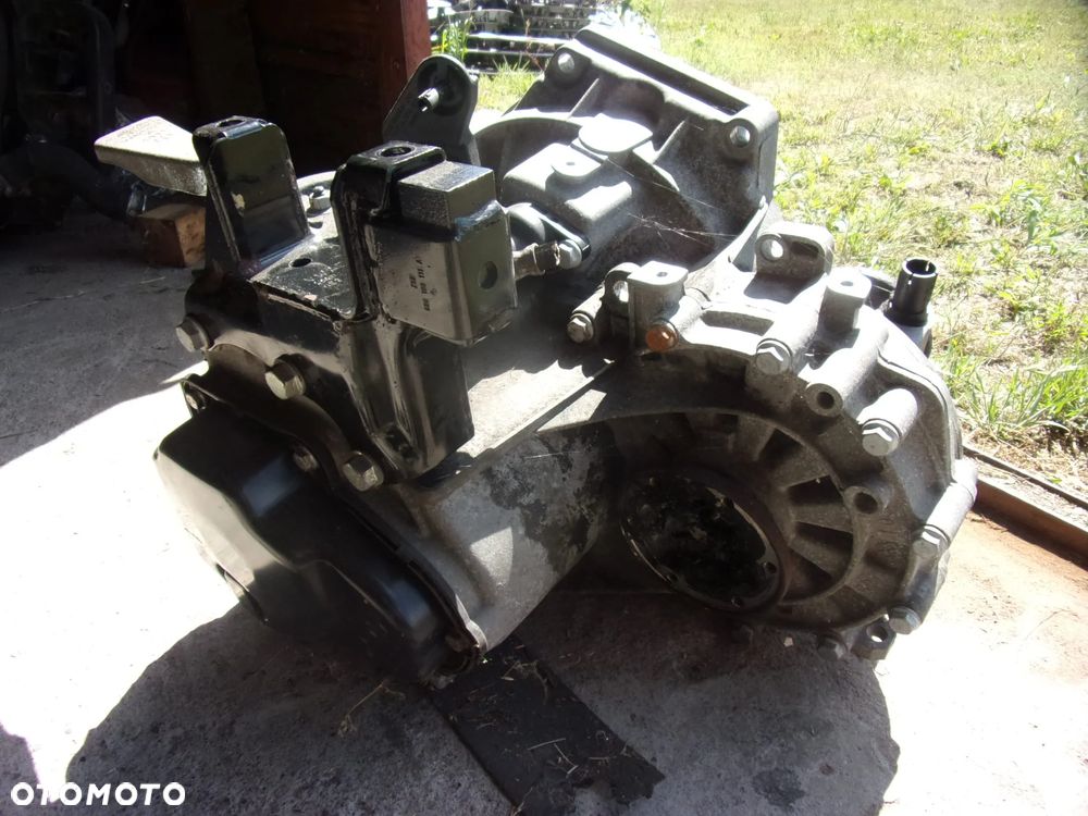 Skrzynia biegów manualna VW Skoda Seat Audi 1,6 TDI MZM - 2